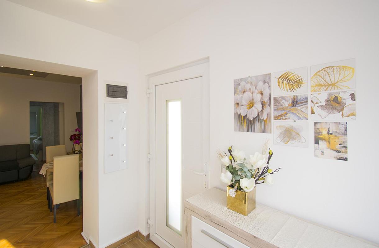 Apartment Edera, Near The Town In A Quiet Location Rovinj Extérieur photo